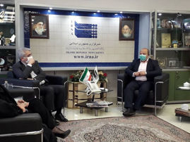 وزیر نیرو از خبرگزاری جمهوری اسلامی بازدید کرد