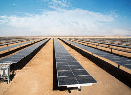 افتتاح نیروگاه‌ خورشیدی 10 مگاواتی استان یزد